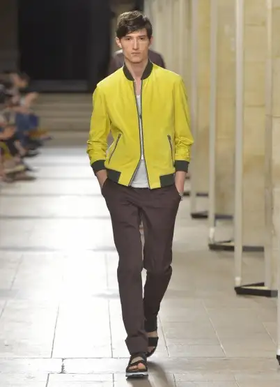 look11.webp