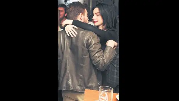 magazin-haberler-murat-dalkilic-ve-merve-bolugurun-romantik-anlari-140220141022426131164_2.webp