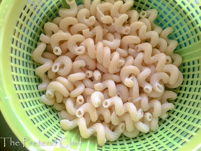 makarna_salatasi_nasil_yapilir_basit_kolay.jpg