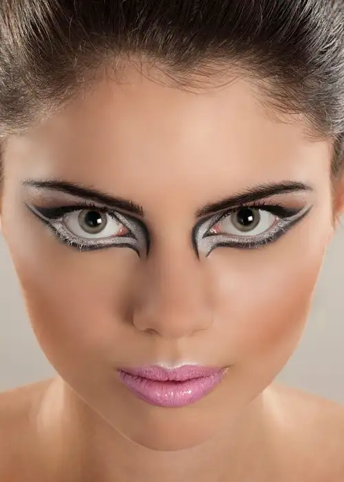 make-up_beautiful_face_067.webp