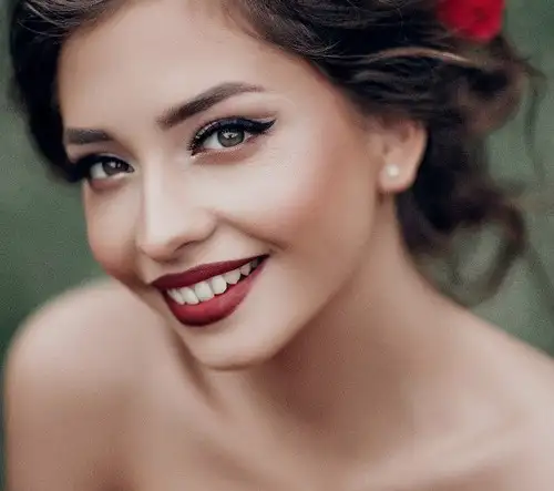 makyaj1f.webp