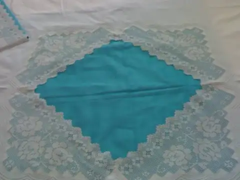 mavi-dantel-nevresim-takimlari-480x360.webp