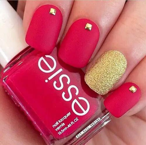Medium-Lenght-Red-Matte-Nails.webp