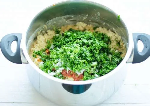mercimek_koftesi_tarifi (3)