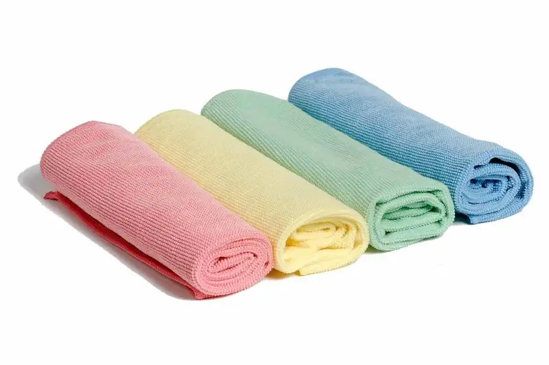 mikrofiber-bez.webp