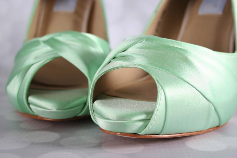 Mint-Green-Wedding-Shoes-Silk-Peeptoe-Sash-Design-Your-Own-Wedding-Shoes-3.jpg
