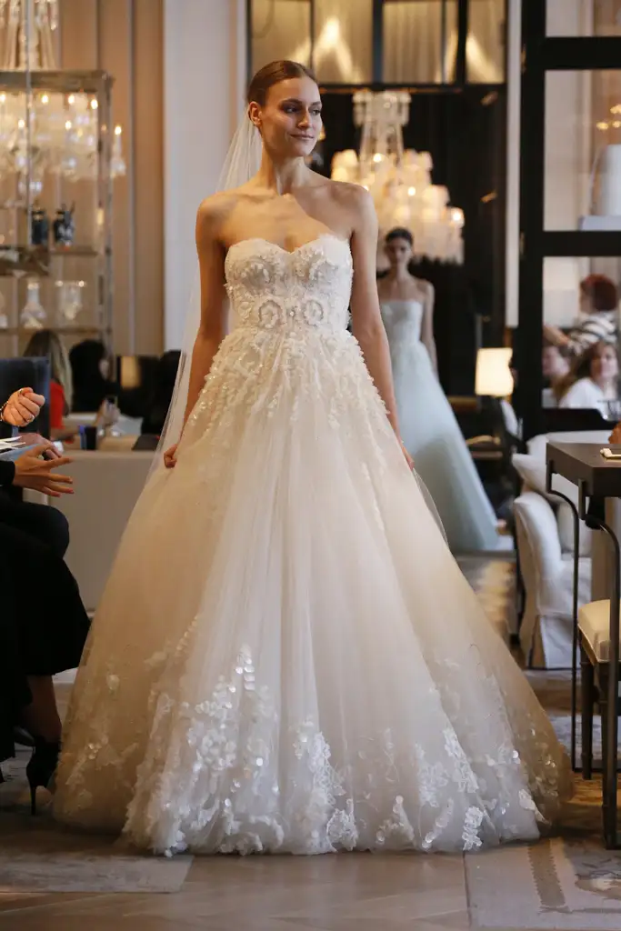 monique-lhuillier-br-151.webp