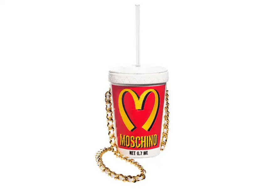 moschino_les_30_sacs_stars_de_l_automne_hiver_2014_2015_237653360_north_883x.webp