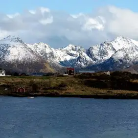 mountains-bc3b8-i-vesterc3a5len-nordland-norway.webp