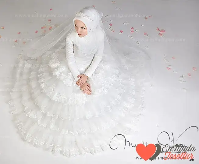 muslima-wear-gelinlik-modelleri.webp