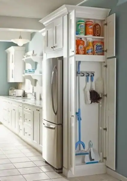 My Style My House Temizlik Aletlerinin Saklanması ve Düzenlenmesi - Temizlik Eşya Dolabı.webp