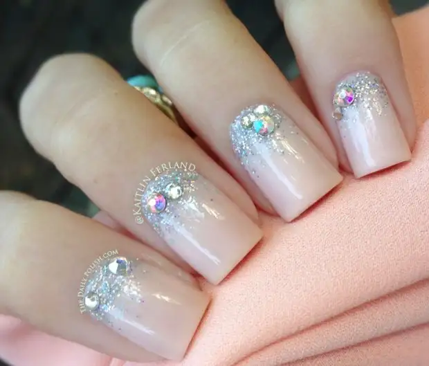 Nail-art-with-rhinestones-gems-pearls-and-studs-1-620x529.webp