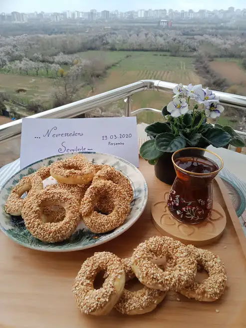 nevreste'den kurabiye.jpg