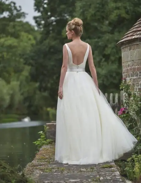 Nicola-19227-570x738.webp