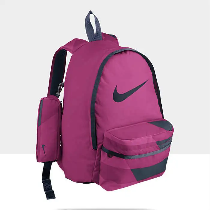 Nike-Bayan-Spor-Sırt-Çantası.webp