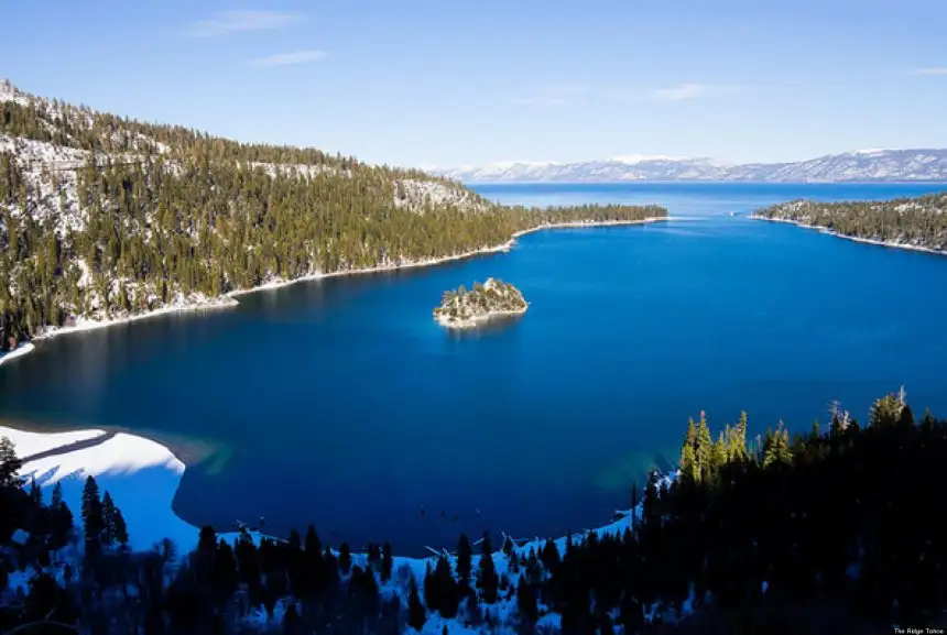 o-lake-tahoe-north-shore-versus-south-shore-facebook.webp