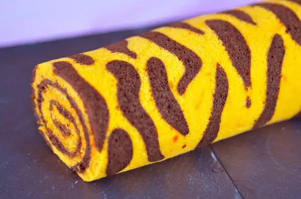 ob_3ce441_tiger-roll-cake.webp