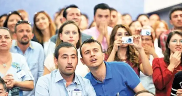 ogretmencahit9d90df20.webp