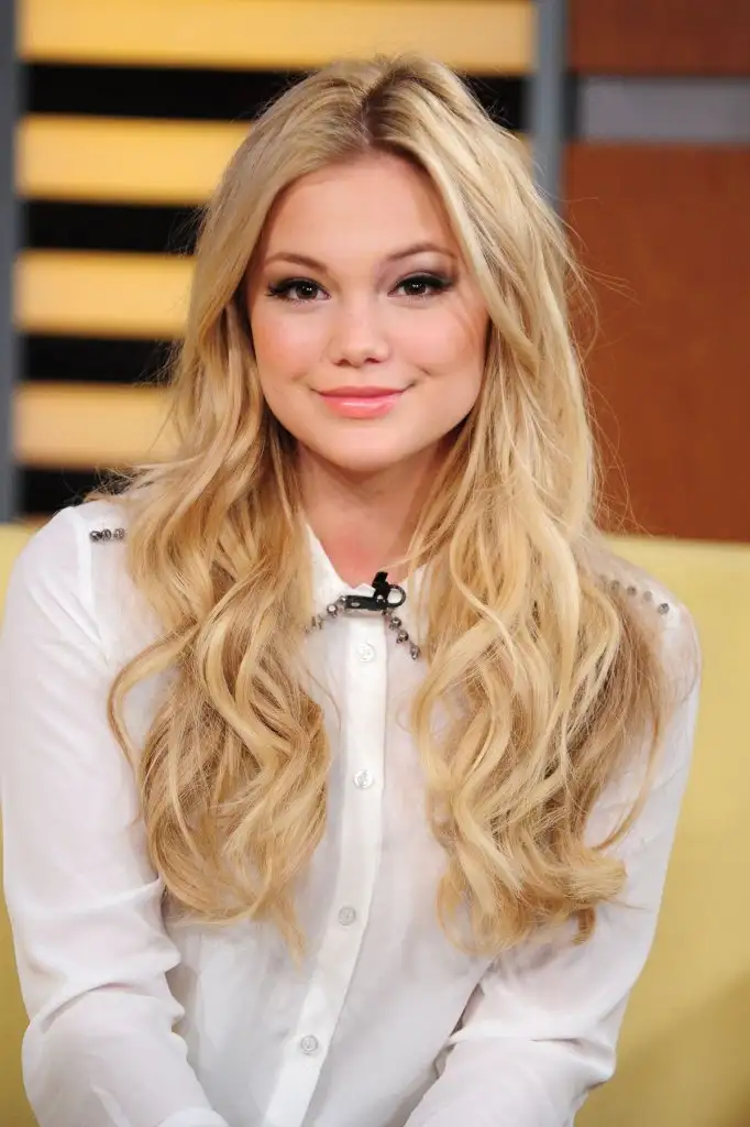 olivia-holt-guesting-at-fox-5-good-day-new-york_1.webp