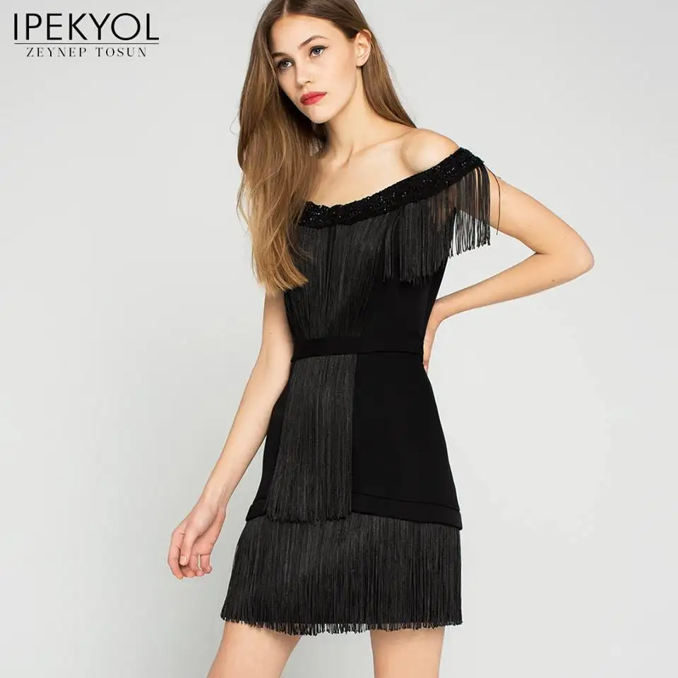 omzu_acik_abiye_modelleri_2017 (2).webp