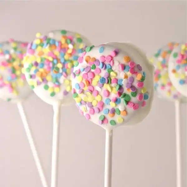 oreo-pop1.webp