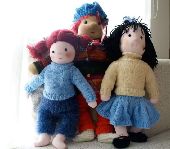 orgu-elbiseli-bez-bebek.webp