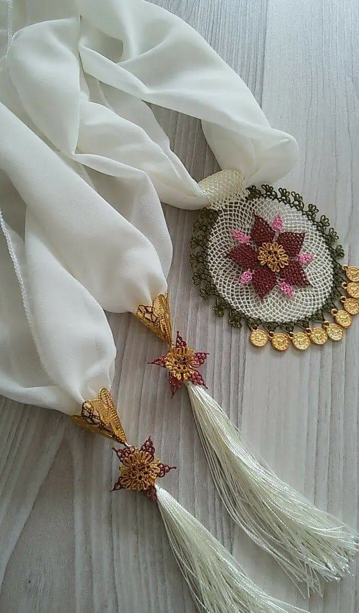 osmanli-anadolu-motifli-igne-oyasi-fular.webp