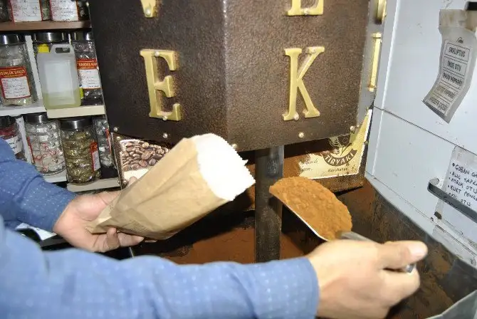 osmanli-topraklarinda-yuzyillar-boyunca-dovulerek-ogutulen-ve-donem-002.webp