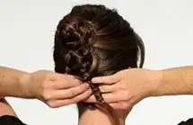 pantene_howto_00-braidedbunupdo_step5.webp