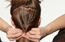 pantene_howto_12-longillusionpony_step4.webp