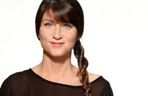 pantene_howto_15-ropebraid_step7.webp