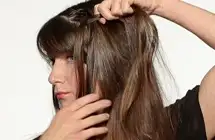 pantene_howto_18-waterfallbraid_step4.webp