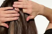 pantene_howto_18-waterfallbraid_step6.webp