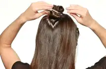 pantene_howto_34-rodarterosettebraid_step3.webp