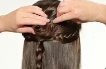 pantene_howto_34-rodarterosettebraid_step7.webp