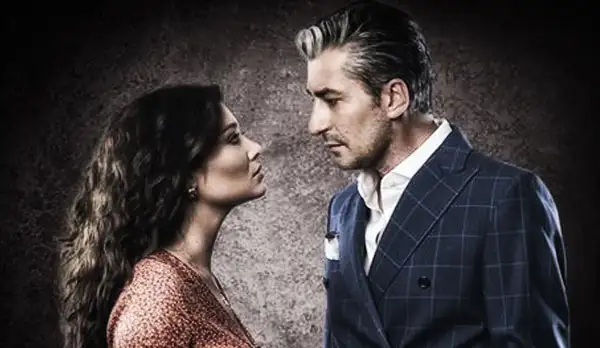 paramparça-dizisi.webp