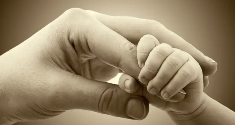 parenthood-story-of-a-new-mother-940x500.webp
