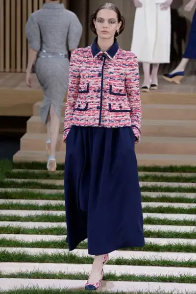 paris-moda-haftasi-ilkbahar-yaz-2016-chanel-6550837.webp