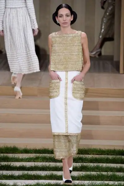 paris-moda-haftasi-ilkbahar-yaz-2016-chanel-6550842.webp