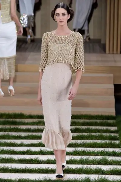 paris-moda-haftasi-ilkbahar-yaz-2016-chanel-6550849.webp