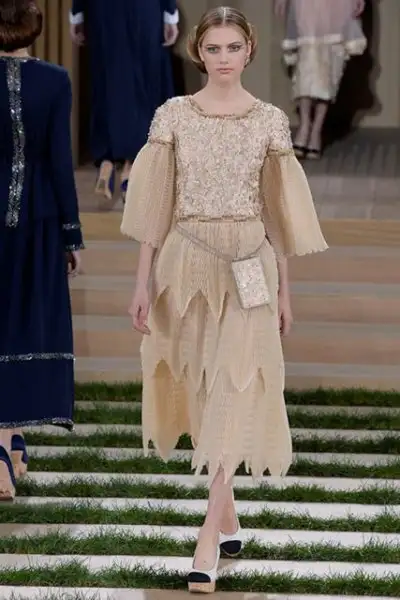 paris-moda-haftasi-ilkbahar-yaz-2016-chanel-6550851.webp
