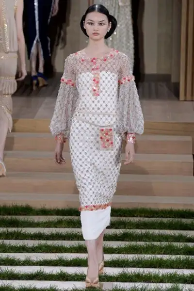 paris-moda-haftasi-ilkbahar-yaz-2016-chanel-6550853.webp