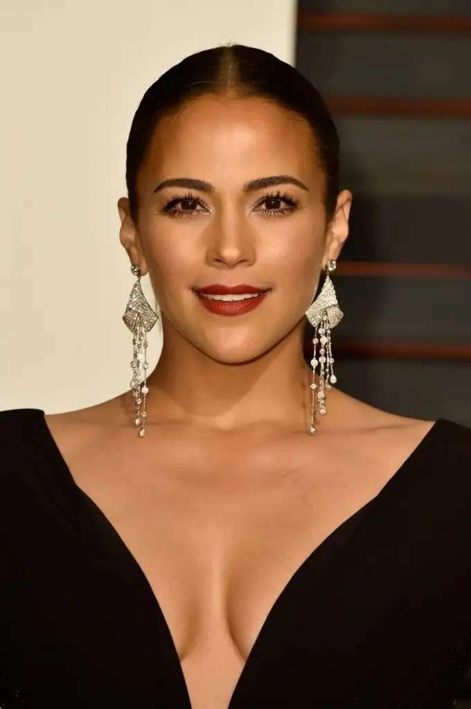 paula-patton-attends-the-2015-vanity-fair-oscar-party-in-hollywood_2.webp