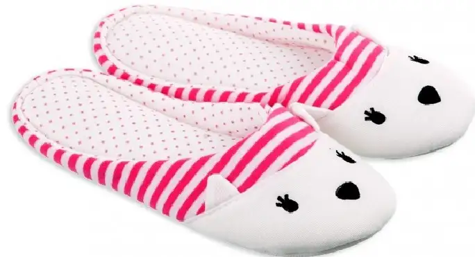penti-spring-cat-kedi-desenli-beyaz-bayan-ev-terlik-modeli-705x1056.webp