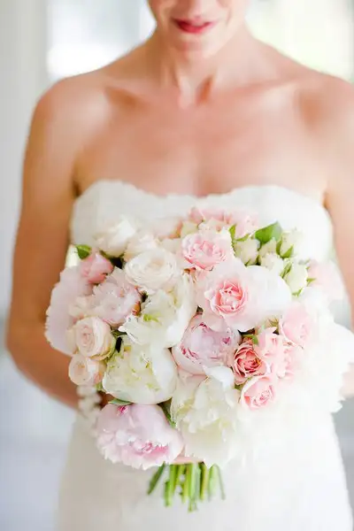 peonies-pink.webp