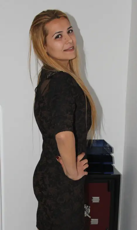 perihan-beydemir-2.webp