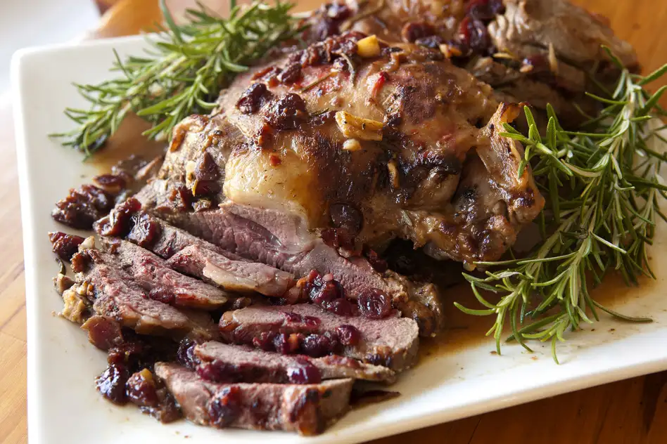 photodune-1121315-lamb-roast-with-rosemary-s.webp