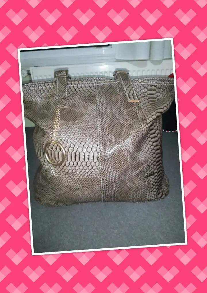 PhotoGrid_1424119449145.webp