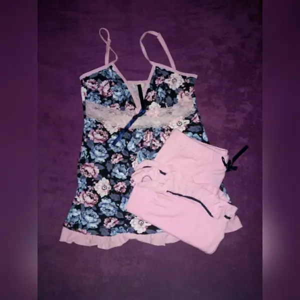 PhotoGrid_1439945994246.webp