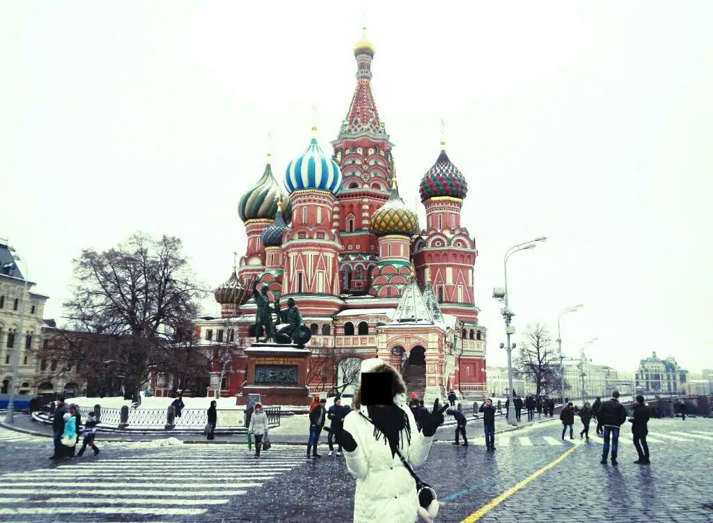 PicsArt_03-30-09.42.02.webp